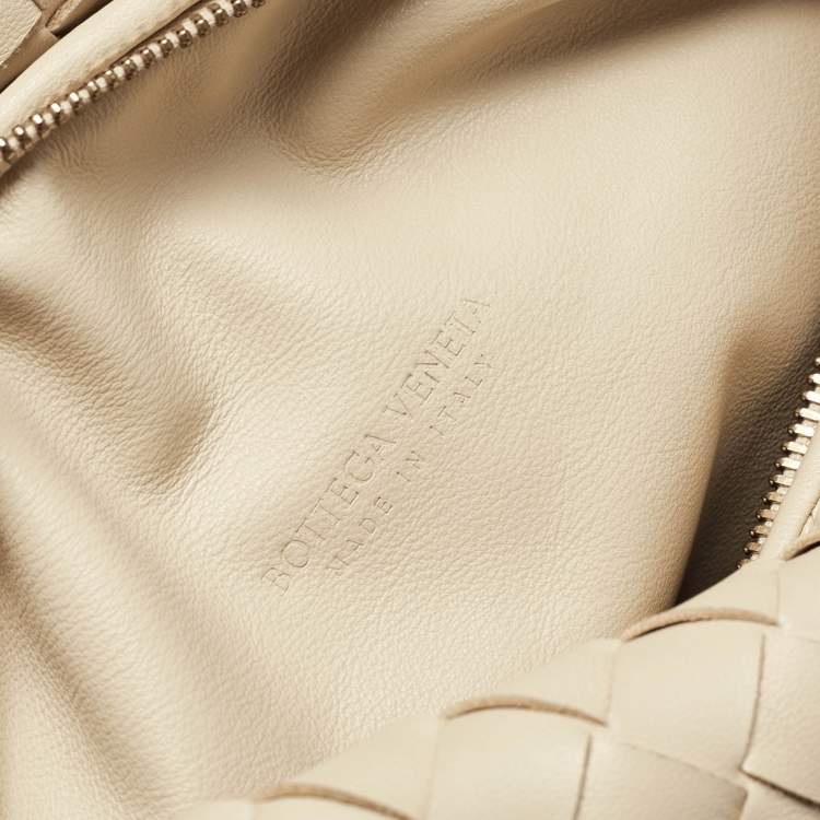 Pre Owned Bottega Veneta Beige Intrecciato Leather Teen Jodie Hobo