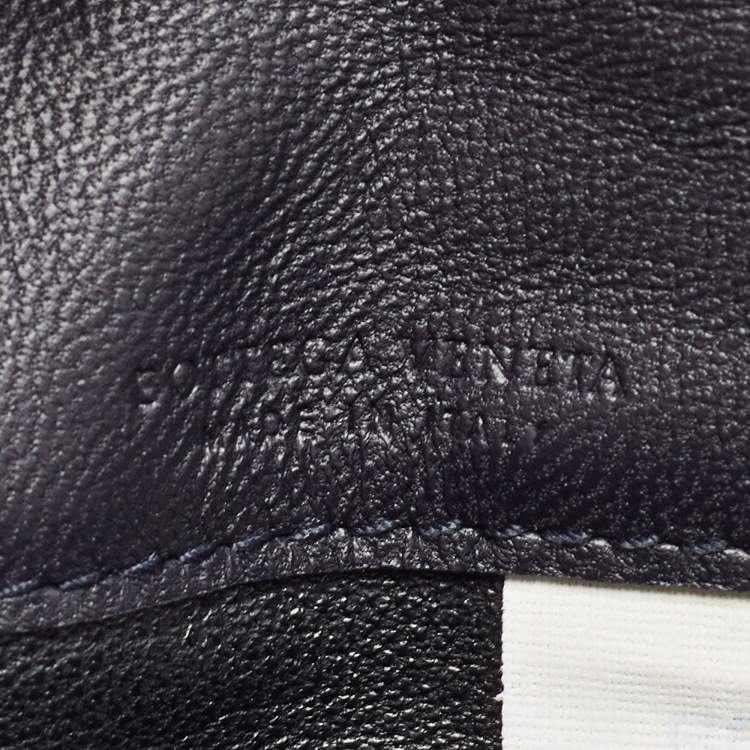 Pre Owned Bottega Veneta Navy Blue Intrecciato Leather and Snakeskin Business Card Holder