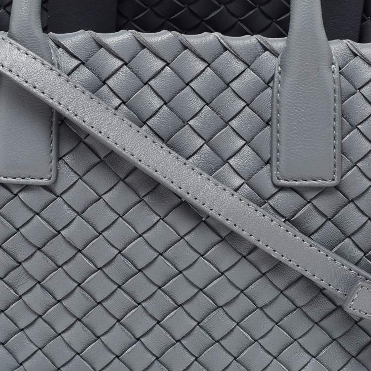 Pre Owned Bottega Veneta Grey Intrecciato Leather Mini Cabat Tote
