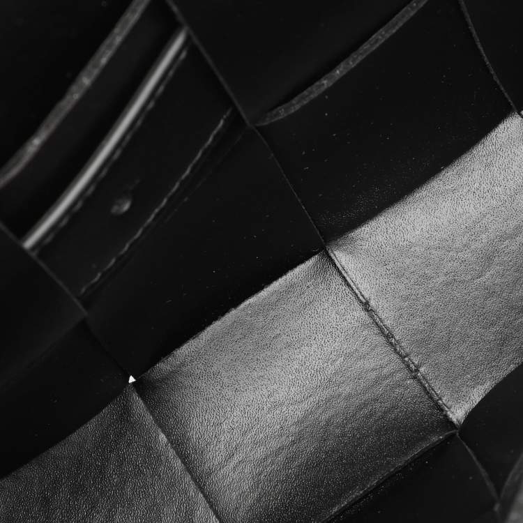 Pre Owned Bottega Veneta Black Intrecciato Leather Cassette Belt Bag