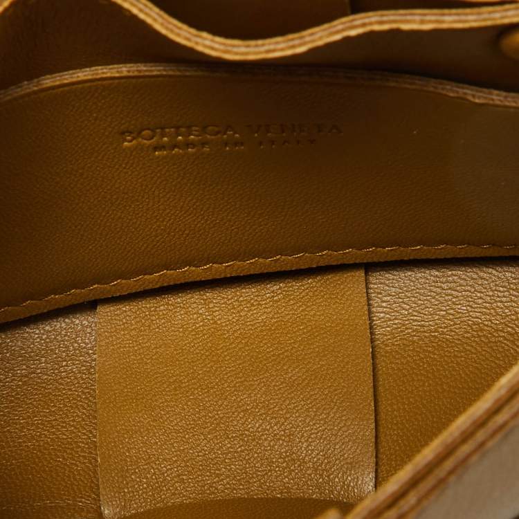 Pre Owned Bottega Veneta Brown Intrecciato Leather Mini Candy Cassette Crossbody Bag