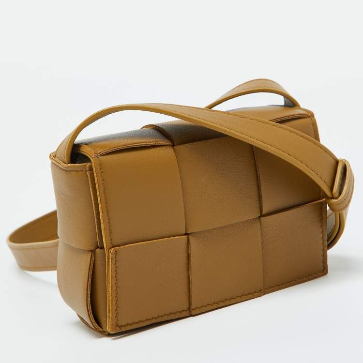 Pre Owned Bottega Veneta Brown Intrecciato Leather Mini Candy Cassette Crossbody Bag