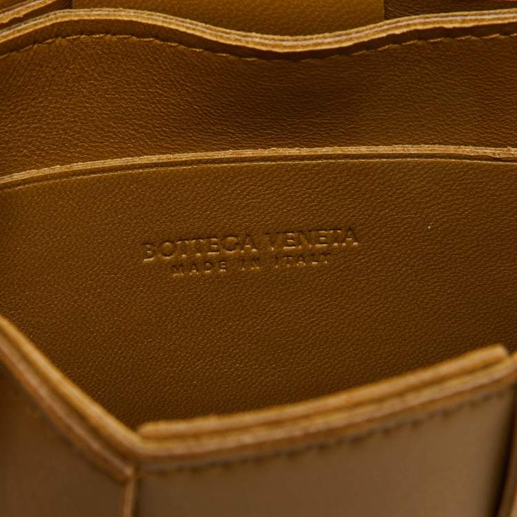 Pre Owned Bottega Veneta Brown Intrecciato Leather Mini Candy Cassette Crossbody Bag
