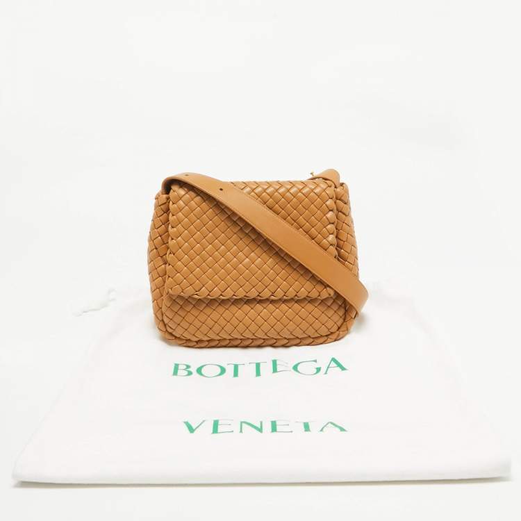 Pre Owned Bottega Veneta Brown Padded Intrecciato Leather Small Cobble Shoulder Bag