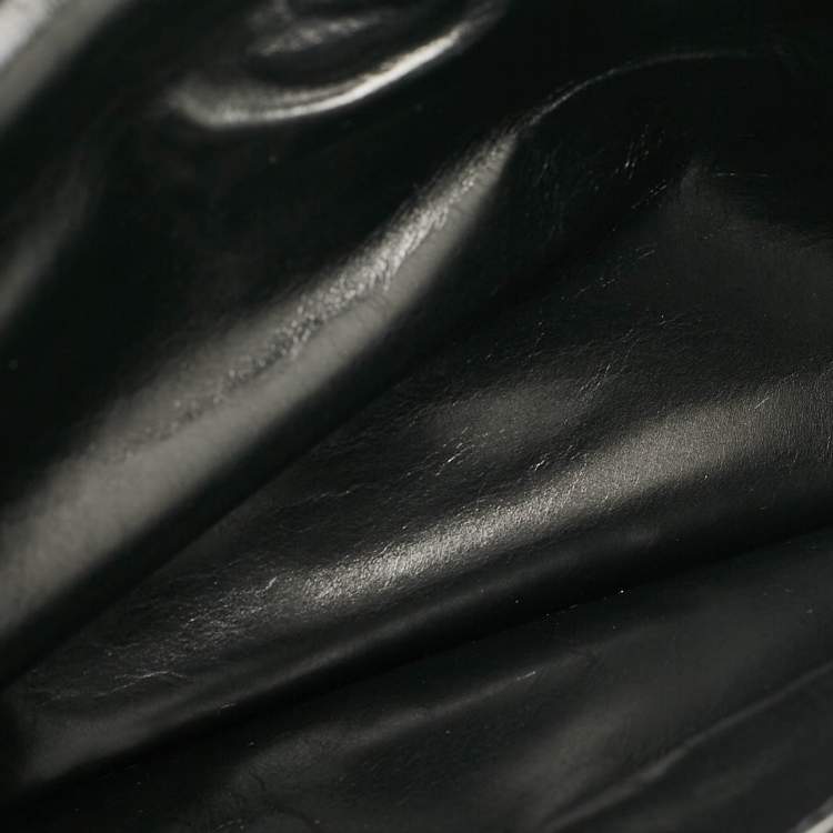 Pre Owned Bottega Veneta Black Padded Leather Bifold Clutch