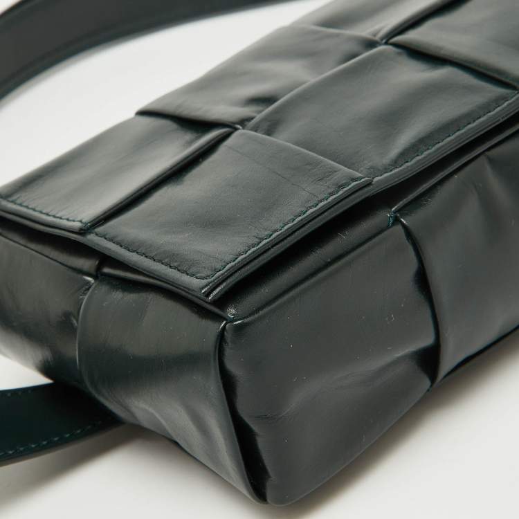 Pre Owned Bottega Veneta Dark Green Leather Cassette Belt Bag