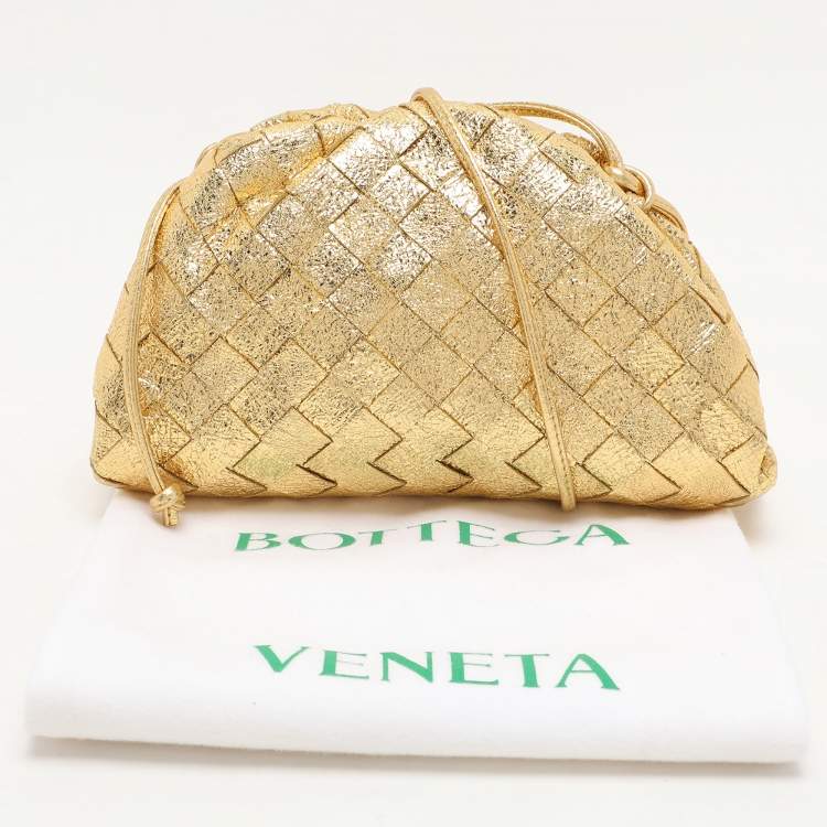 Pre Owned Bottega Veneta Gold Intrecciato Leather Mini The Pouch Bag