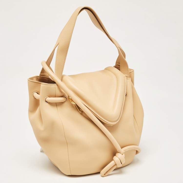 Pre Owned Bottega Veneta Beige Leather Beak Shoulder Bag