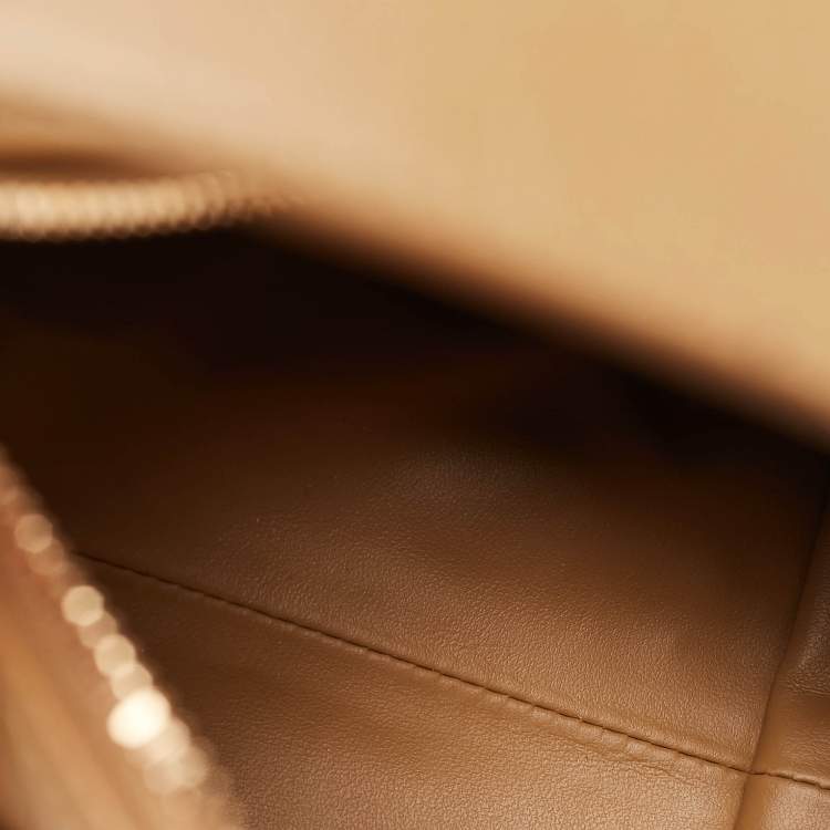 مملوكة مسبقًا Bottega Veneta Tan Intrecciato Leather Candy Wallace Bag