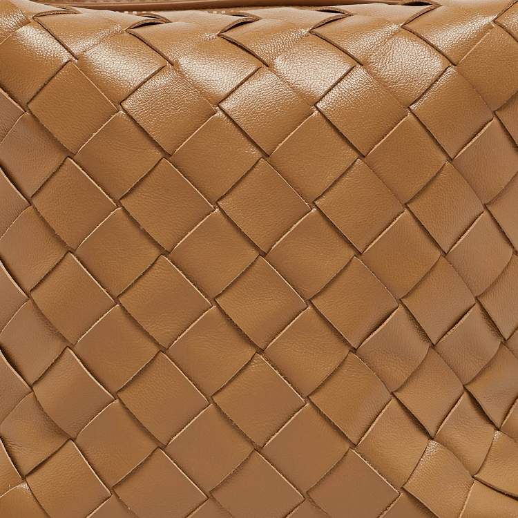 مملوكة مسبقًا Bottega Veneta Tan Intrecciato Leather Candy Wallace Bag