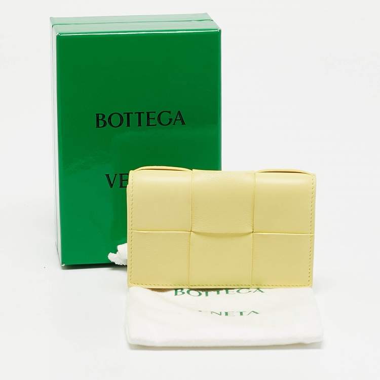 Pre Owned Bottega Veneta Yellow Intrecciato Leather Cassette Card Case