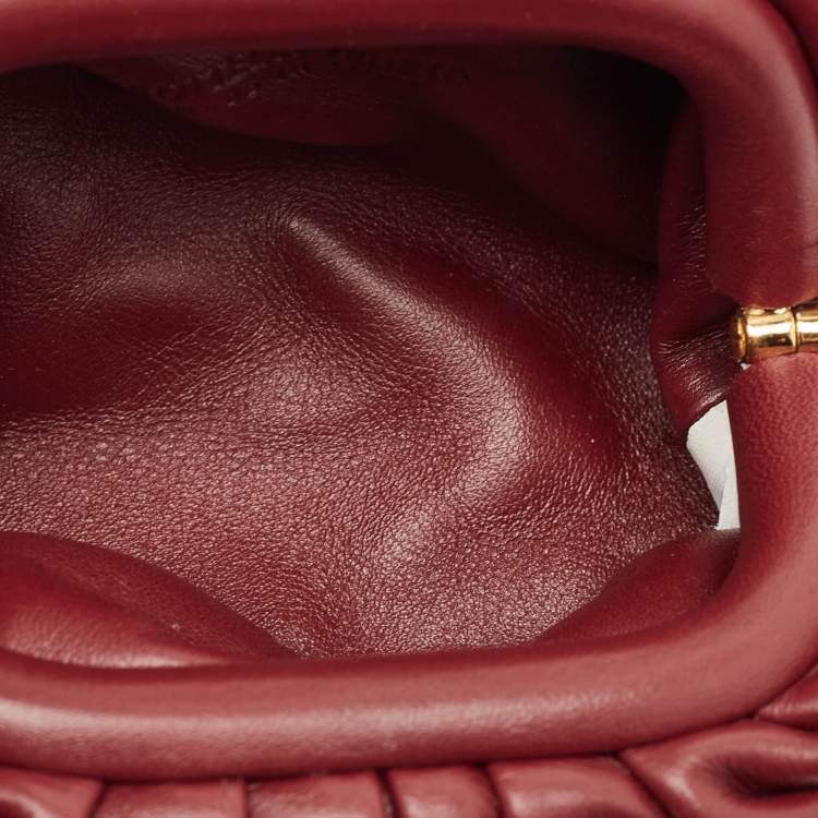 Pre Owned Bottega Veneta Burgundy Leather Extra Mini The Pouch