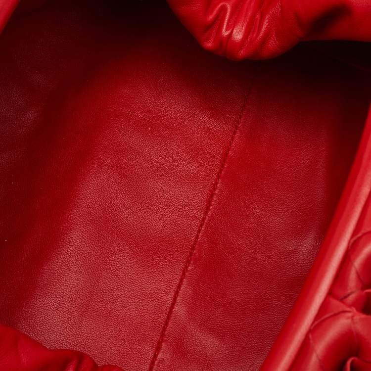 Pre Owned Bottega Veneta Red Intrecciato Leather Large The Pouch Clutch