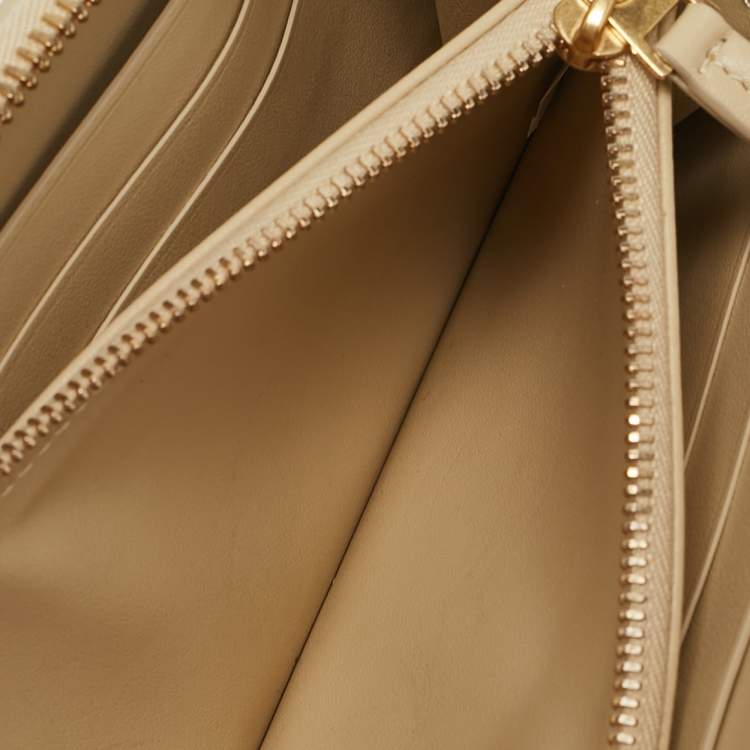 Pre Owned Bottega Veneta Beige Intrecciato Leather Zip Continental Wallet