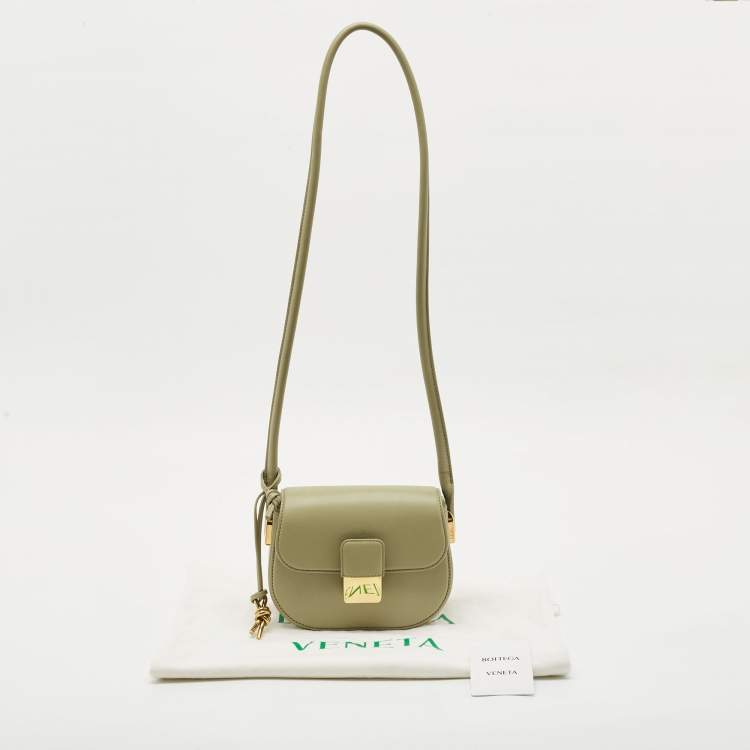 Pre Owned Bottega Veneta Travertine Leather Mini Desiree Crossbody Bag