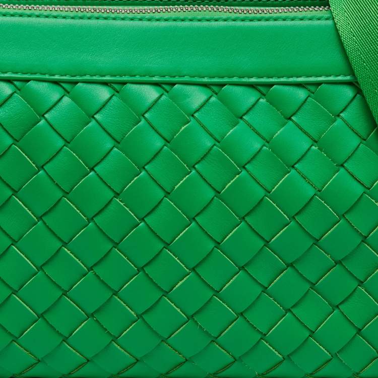 Pre Owned Bottega Veneta Green Intrecciato Leather Duo Shoulder Bag