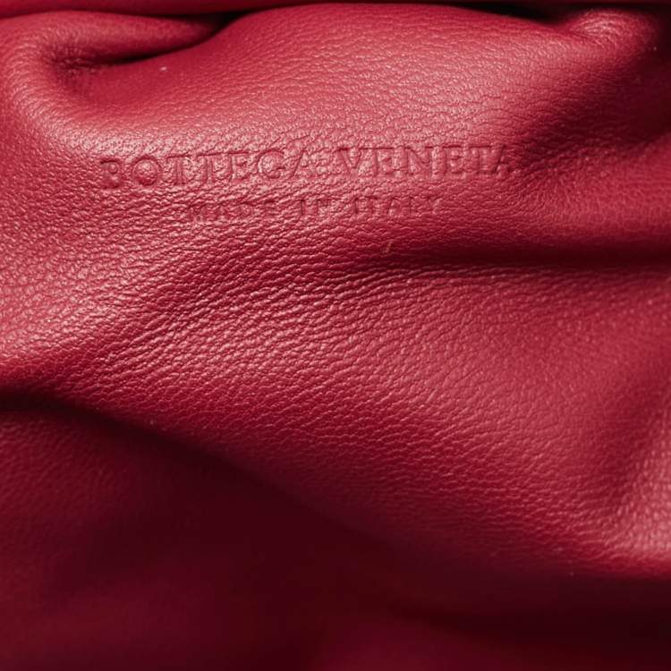 Pre Owned Bottega Veneta Red Intrecciato Leather Mini The Pouch Clutch