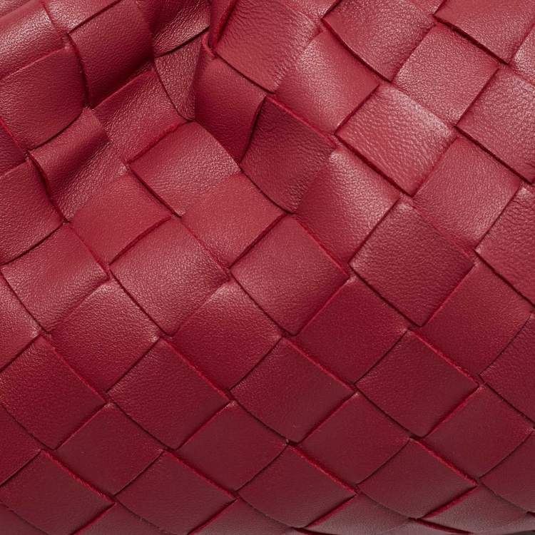 Pre Owned Bottega Veneta Red Intrecciato Leather Mini The Pouch Clutch