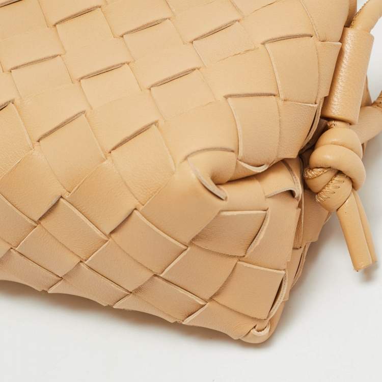 Pre Owned Bottega Veneta Almond Intrecciato Leather Candy Loop Crossbody Bag
