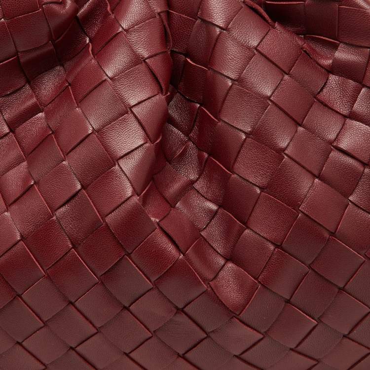 Pre Owned Bottega Veneta Burgundy Intrecciato Leather Teen Pouch Clutch