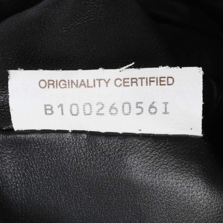 Pre Owned Bottega Veneta Black Intrecciato Leather Mini The Pouch Bag