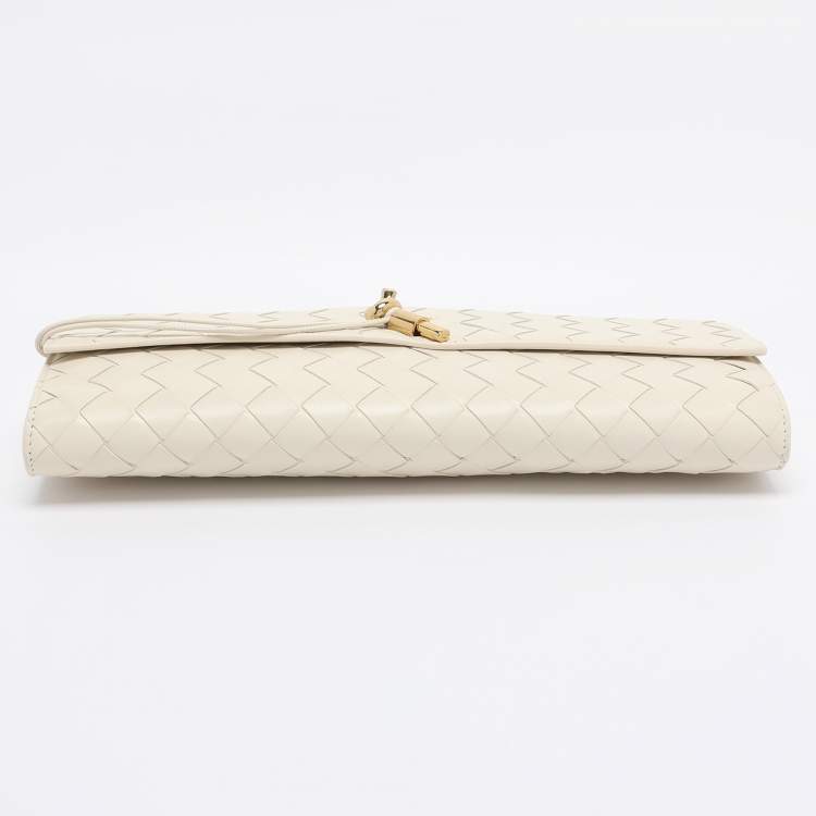 Pre Owned Bottega Veneta White Intrecciato Leather Andiamo Clutch