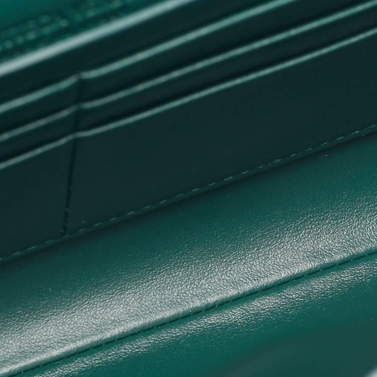 Pre Owned Bottega Veneta Green Intrecciato Leather Medium Andiamo Clutch