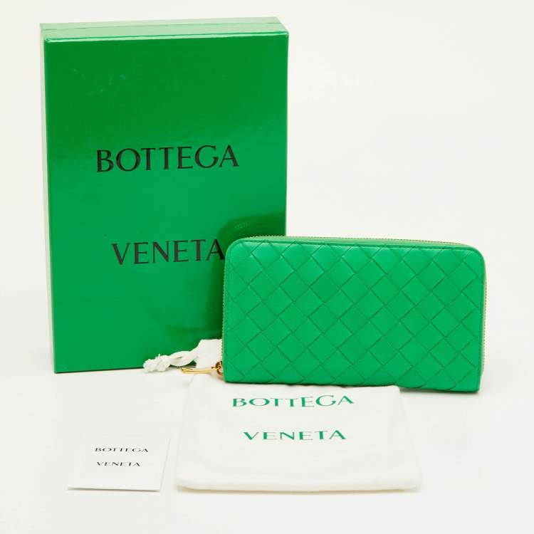 Pre Owned Bottega Veneta Green Intrecciato Leather Zip Around Wallet
