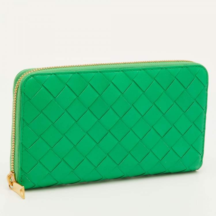 Pre Owned Bottega Veneta Green Intrecciato Leather Zip Around Wallet