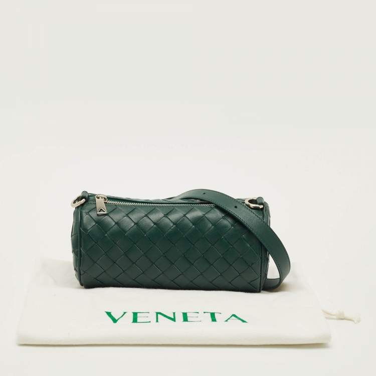 مملوكة مسبقًا Bottega Veneta Barrel Mini Green Intrecciato Leather Crossbody Bag