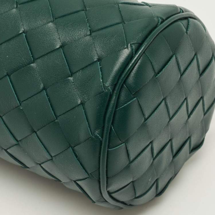 مملوكة مسبقًا Bottega Veneta Barrel Mini Green Intrecciato Leather Crossbody Bag