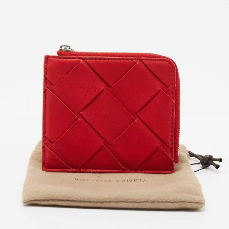 Pre Owned Bottega Veneta Red Intrecciato Leather Half Zip Wallet