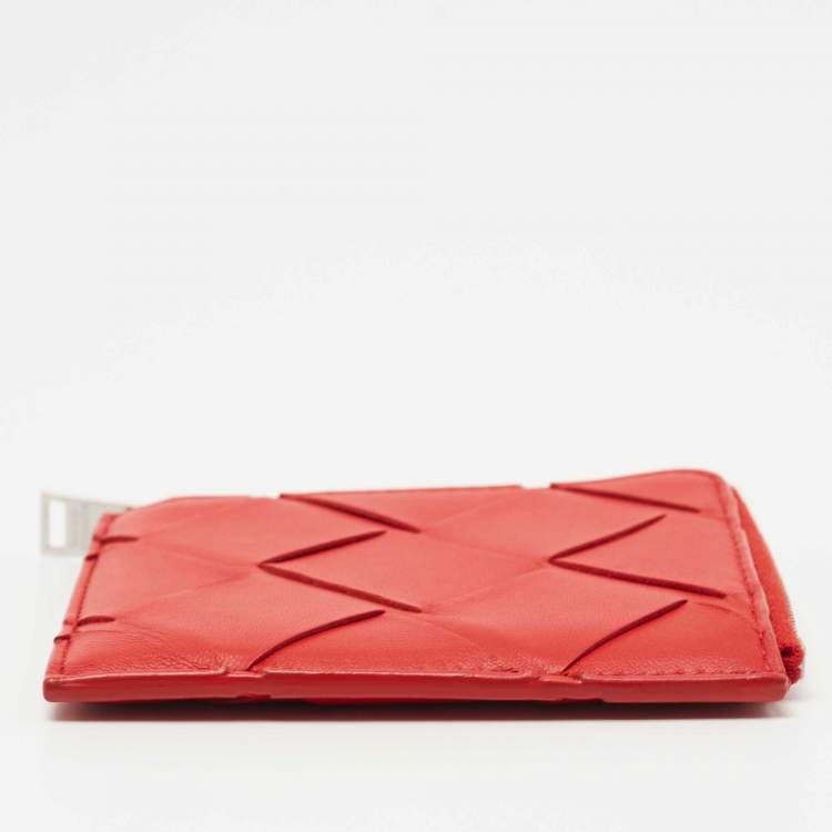 Pre Owned Bottega Veneta Red Intrecciato Leather Half Zip Wallet