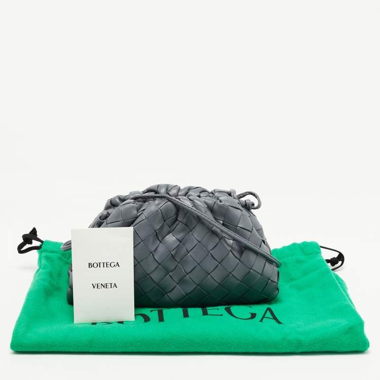 Pre Owned Bottega Veneta Grey Intrecciato Leather Mini The Pouch Bag