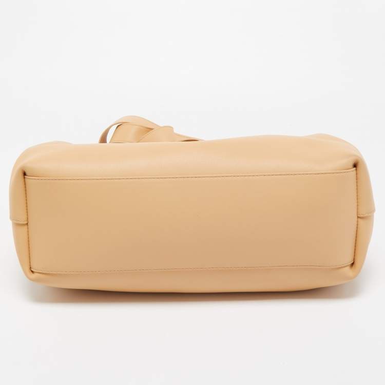 Pre Owned Bottega Veneta Beige Leather The Triangle Shoulder Bag