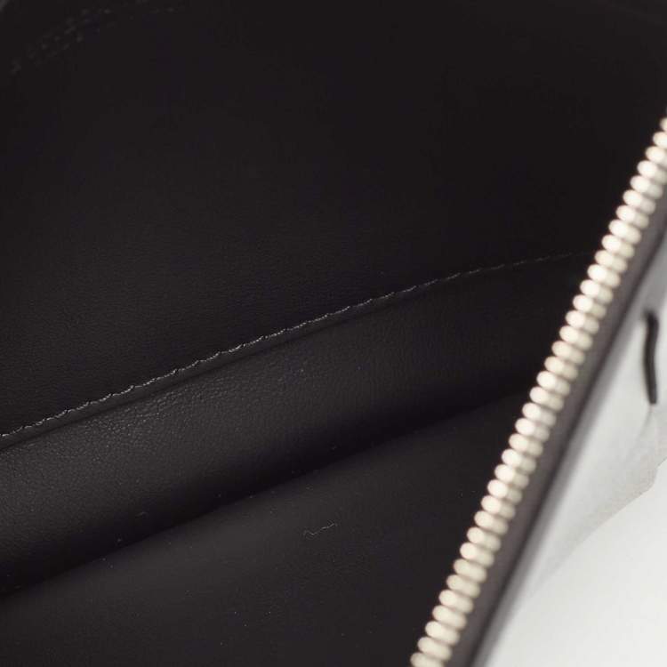 مملوكة مسبقًا Bottega Veneta Black Intrecciato Leather Bill Wristlet Pouch