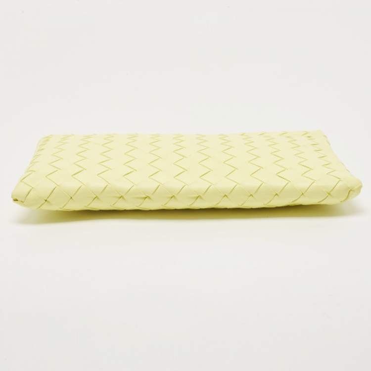 Pre Owned Bottega Veneta Neon Intrecciato Leather Zip Pouch