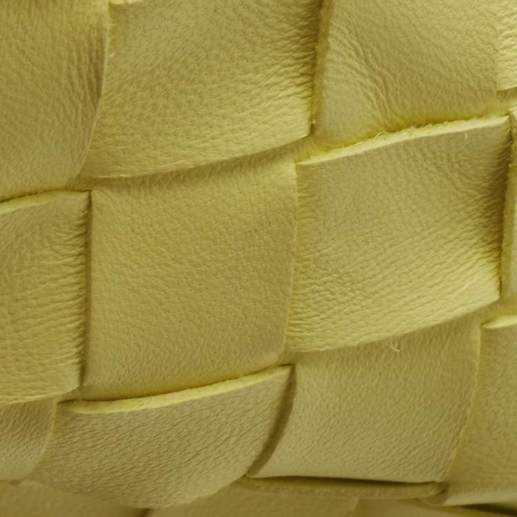 Pre Owned Bottega Veneta Neon Intrecciato Leather Zip Pouch