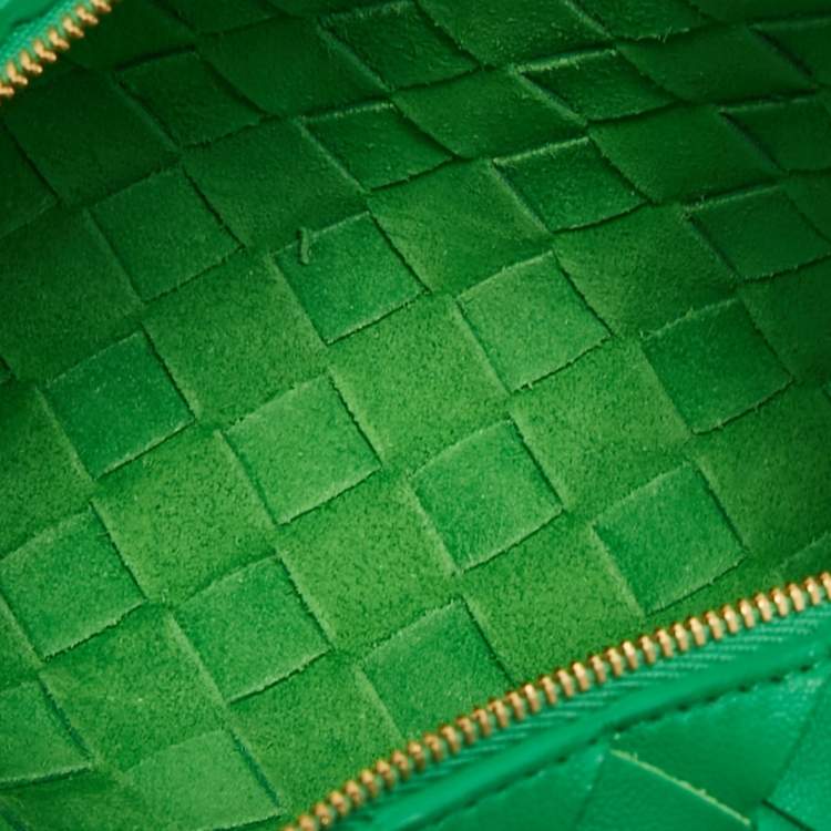 Pre Owned Bottega Veneta Lime Green Intrecciato Leather Mini Loop Camera Crossbody Bag