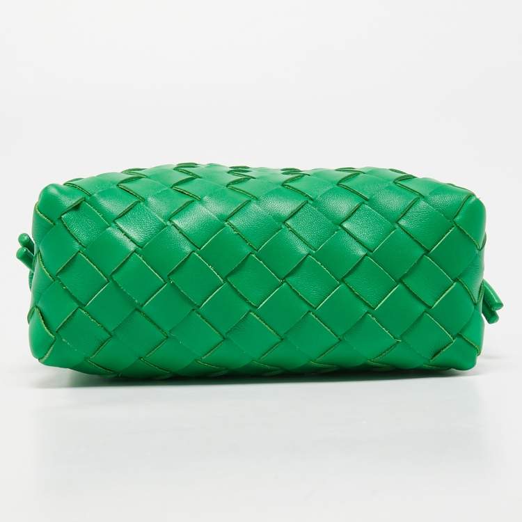 Pre Owned Bottega Veneta Lime Green Intrecciato Leather Mini Loop Camera Crossbody Bag