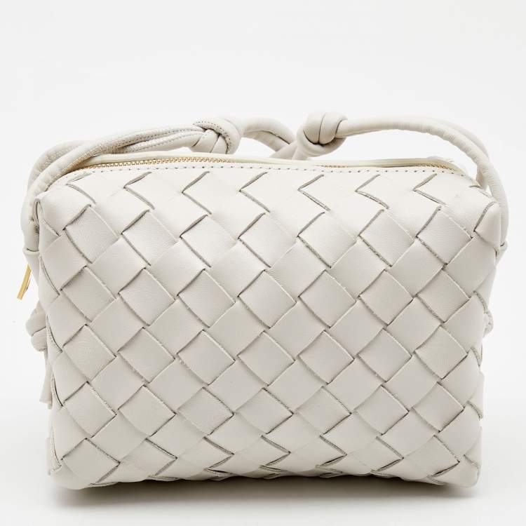 Pre Owned Bottega Veneta White Intrecciato Leather Mini Loop Camera Crossbody Bag