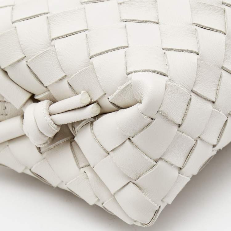 Pre Owned Bottega Veneta White Intrecciato Leather Mini Loop Camera Crossbody Bag