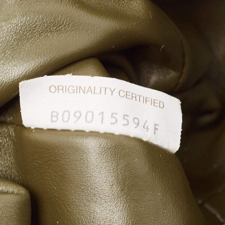 Pre Owned Bottega Veneta Olive Green Leather Mini The Pouch Bag