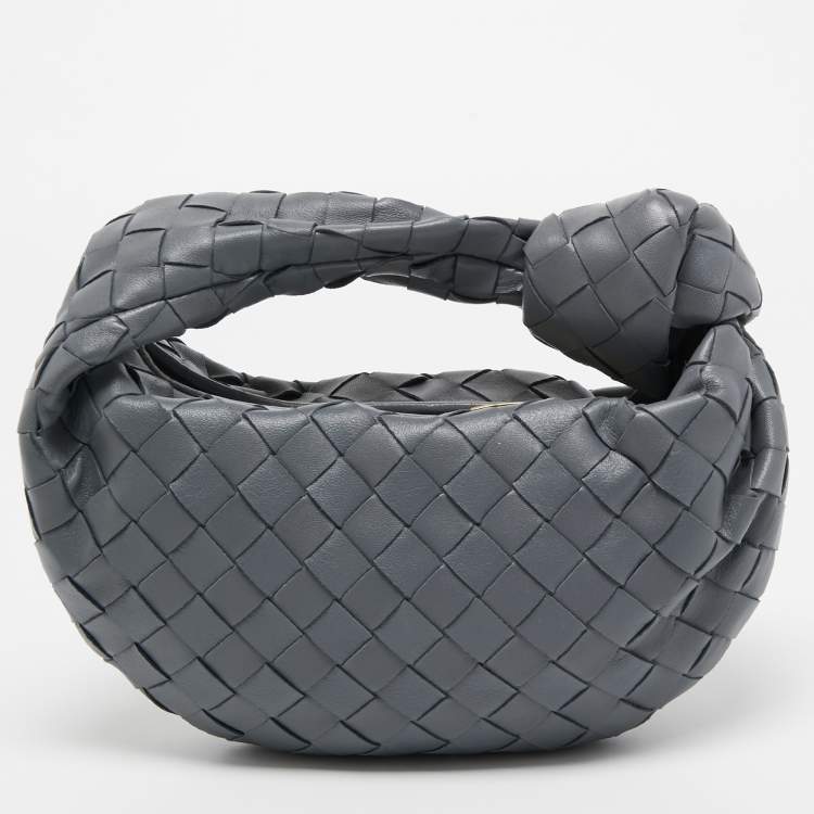 Pre Owned Bottega Veneta Grey Intrecciato Leather Mini Jodie Hobo