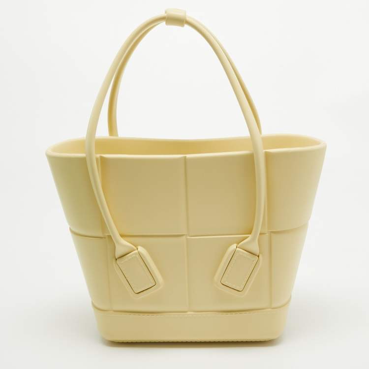 Pre Owned Bottega Veneta Cream Rubber Mini Arco Tote