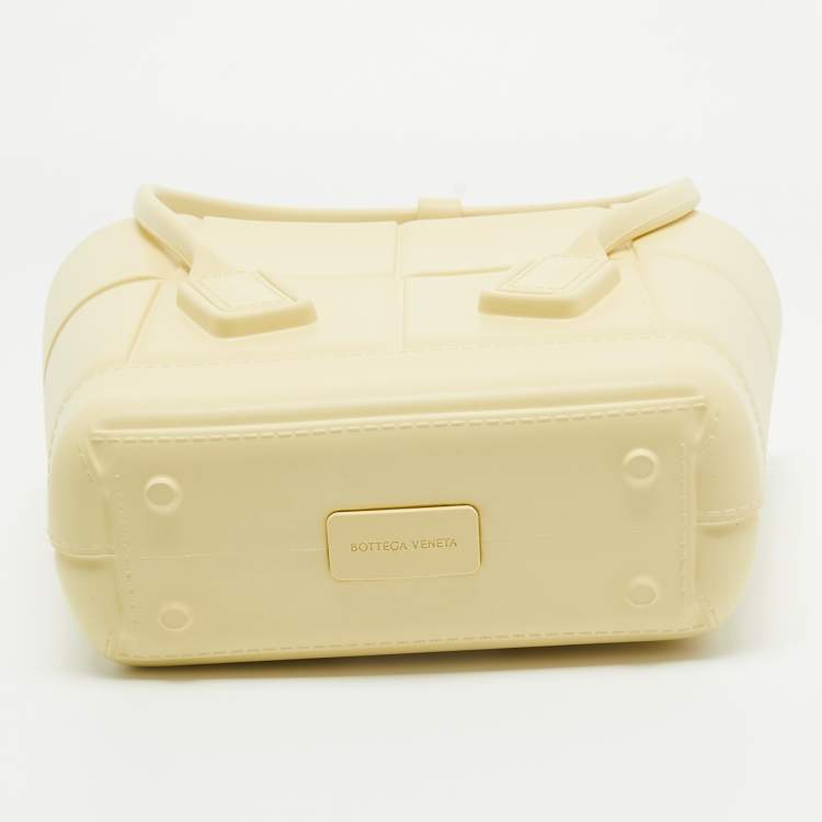 Pre Owned Bottega Veneta Cream Rubber Mini Arco Tote