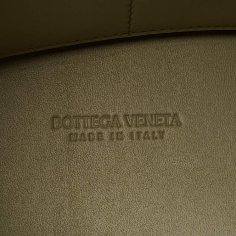 Pre Owned Bottega Veneta Khaki Green Intrecciato Leather Medium Andiamo Top Handle Bag