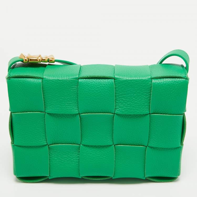 مملوكة مسبقًا Bottega Veneta Green Intrecciato Leather Cassette Shoulder Bag