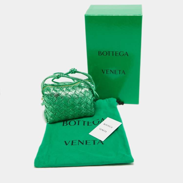 Pre Owned Bottega Veneta Metallic Green Intrecciato Leather Mini Loop Camera Bag