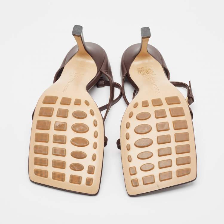 مملوكة مسبقًا Bottega Veneta Brown Leather Stretch Ankle Strap Sandals Size 37.5